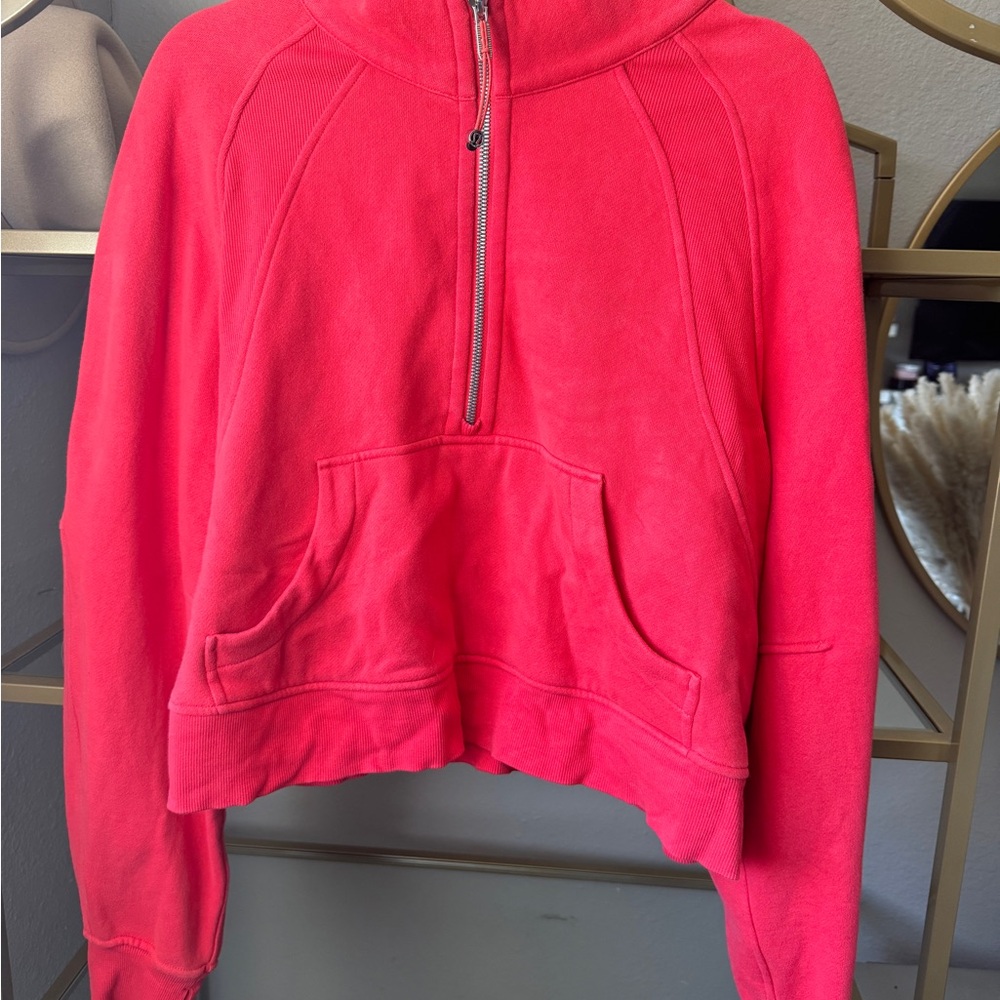 M/L Lululemon scuba hoodie w/funnel neck.